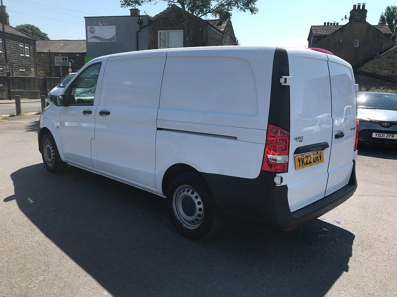 Mercedes-Benz Vito 2.0 114 CDI Progressive Panel Van 5dr Diesel G-Tronic RWD L2 Euro 6 (s/s) (LWB) (136 ps) 5dr Automatic 2026