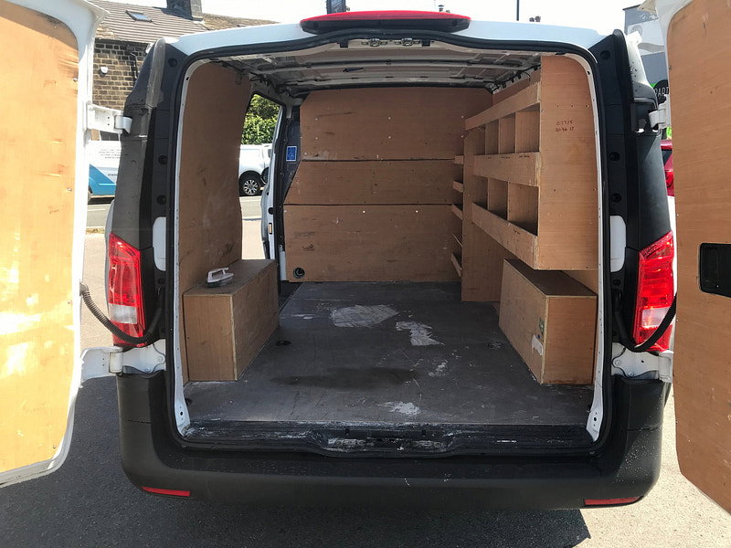 Mercedes-Benz Vito 2.0 114 CDI Progressive Panel Van 5dr Diesel G-Tronic RWD L2 Euro 6 (s/s) (LWB) (136 ps) 5dr Automatic 2026