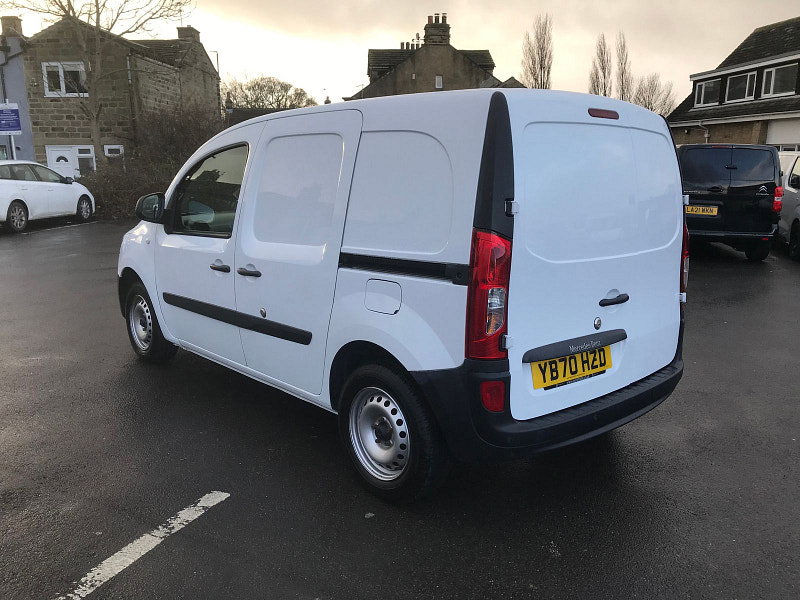 Mercedes-Benz Citan 1.5L 109CDI PURE L2 Diesel Manual Euro 6 (94 bhp) 5dr Manual 2026
