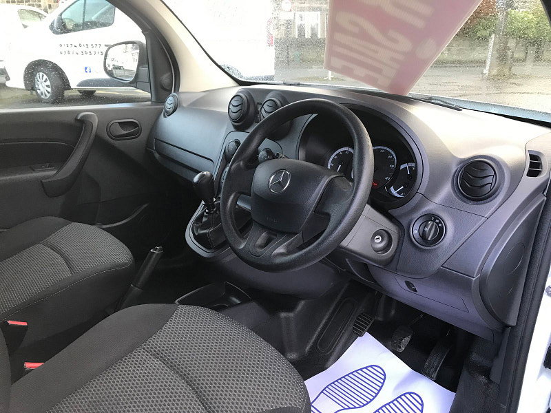 Mercedes-Benz Citan 1.5L 109CDI PURE L2 Diesel Manual Euro 6 (94 bhp) 5dr Manual 2026