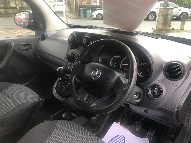 Mercedes-Benz Citan 1.5L 111 CDI Diesel Manual Euro 6 (110 bhp) 5dr Manual 2026
