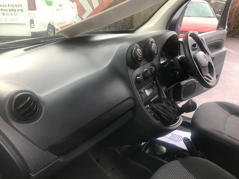 Mercedes-Benz Citan 1.5L 111 CDI Diesel Manual Euro 6 (110 bhp) 5dr Manual 2026