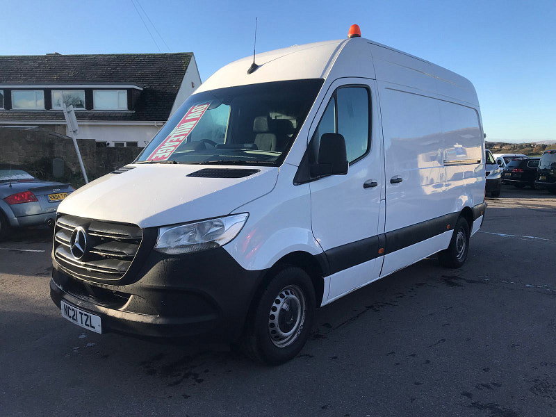Mercedes-Benz Sprinter 1.9L 317 Progressive CDI Diesel Manual Euro 6 (168 bhp) 5dr Manual 2026