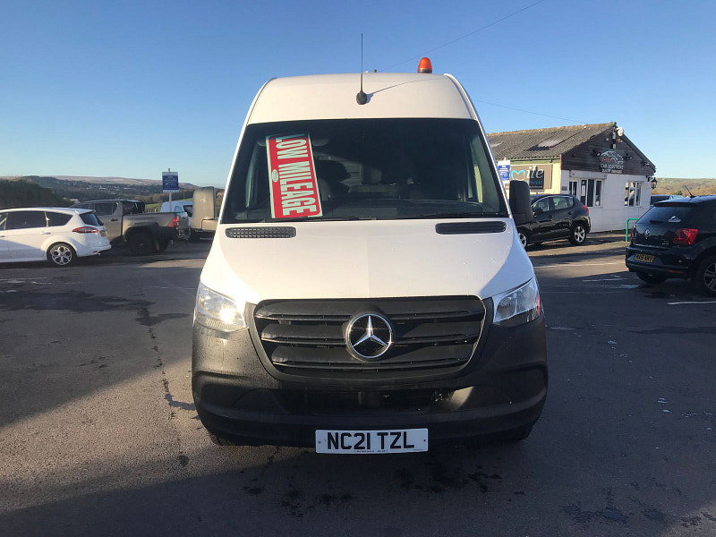 Mercedes-Benz Sprinter 1.9L 317 Progressive CDI Diesel Manual Euro 6 (168 bhp) 5dr Manual 2026