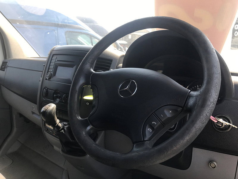 Mercedes-Benz Sprinter 2.2 513 CDi Panel Van 4dr Diesel Manual RWD L2 (129 bhp) 4dr Manual 2026