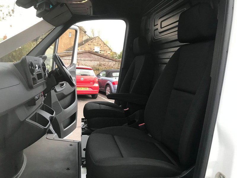 Mercedes-Benz Sprinter eProgressive Electric Automatic Euro 6 (114 bhp) 5dr Automatic 2026