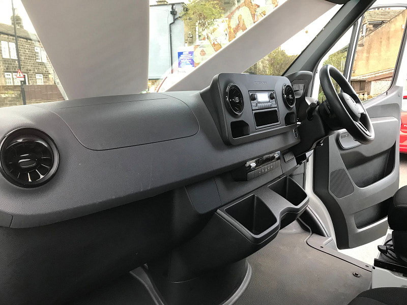 Mercedes-Benz Sprinter eProgressive Electric Automatic Euro 6 (114 bhp) 5dr Automatic 2026