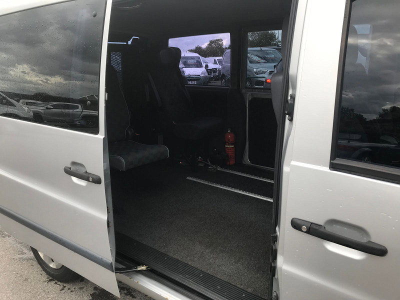 Mercedes Vito 2.0L 113 Petrol Manual Euro 3 6dr Automatic 2026