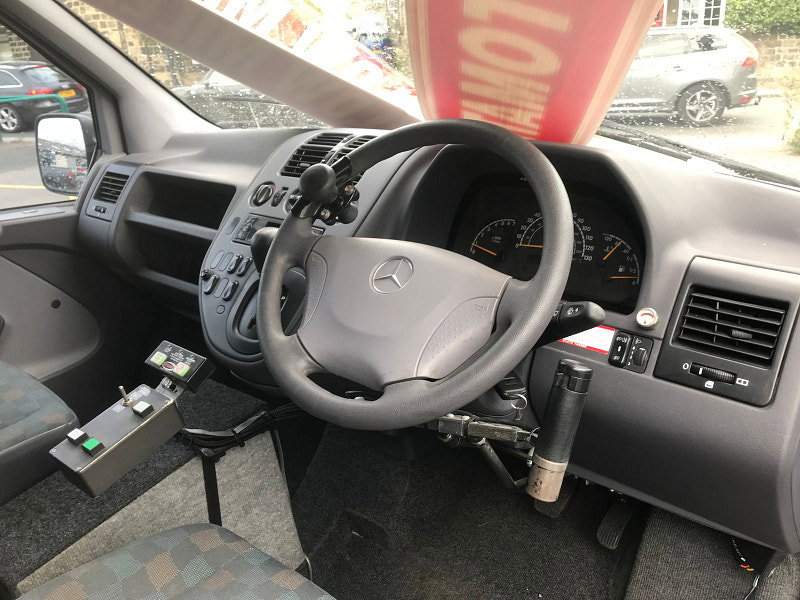 Mercedes Vito 2.0L 113 Petrol Manual Euro 3 6dr Automatic 2026