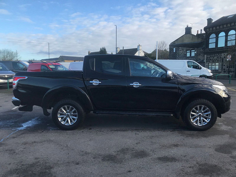 Mitsubishi L200 2.4L DI-D 4WD BARBARIAN DCB Diesel Automatic Euro 6 (178 bhp) 4dr Automatic 2026