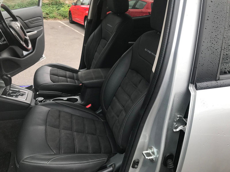 Mitsubishi L200 2.3L Barbarian X DI-D Auto Diesel Automatic Euro 6 (148 bhp) 4dr Automatic 2026