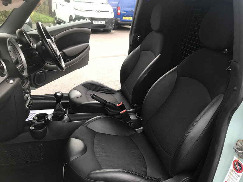 MINI Clubvan 1.6L COOPER D Diesel Manual Euro 5 (110 bhp) 2dr Manual 2026