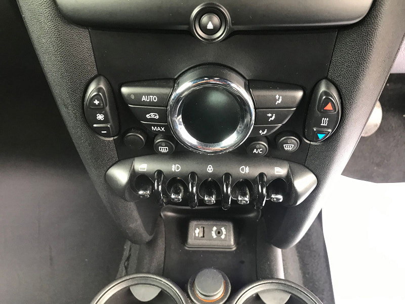 MINI Clubvan 1.6L COOPER D Diesel Manual Euro 5 (110 bhp) 2dr Manual 2026