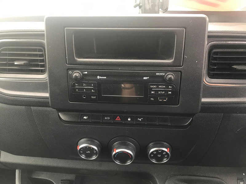 Nissan NV400 2.3 dCi 35 Acenta Panel Van 5dr Diesel Manual FWD L3 H2 Euro 6 (135 ps) 5dr Manual 2026
