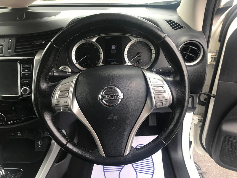 Nissan Navara 2.3 dCi N-Guard Pickup Double Cab 4dr Diesel Auto 4WD Euro 6 (190 ps) 4dr Automatic 2026