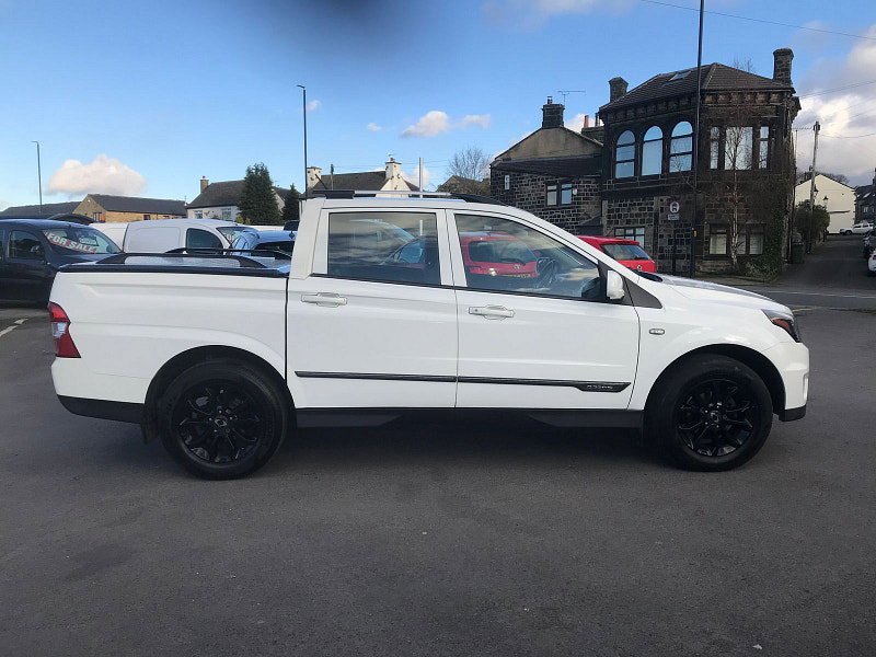 Ssangyong Musso 2.2L EX Diesel Automatic Euro 6 (176 bhp) 4dr Automatic 2026