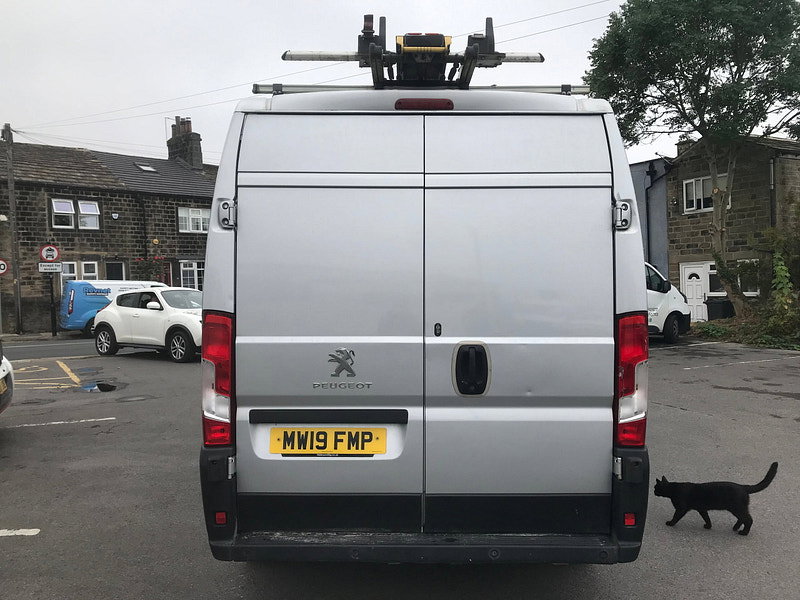 Peugeot Boxer 2.0 BlueHDi 335 Professional Panel Van 5dr Diesel Manual L2 H2 Euro 6 (130 ps) 5dr Manual 2026