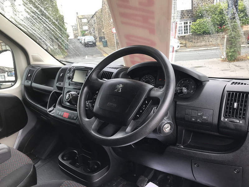 Peugeot Boxer 2.0 BlueHDi 335 Professional Panel Van 5dr Diesel Manual L2 H2 Euro 6 (130 ps) 5dr Manual 2026