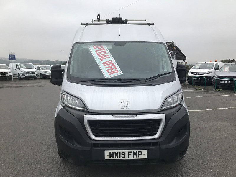 Peugeot Boxer 2.0 BlueHDi 335 Professional Panel Van 5dr Diesel Manual L2 H2 Euro 6 (130 ps) 5dr Manual 2026