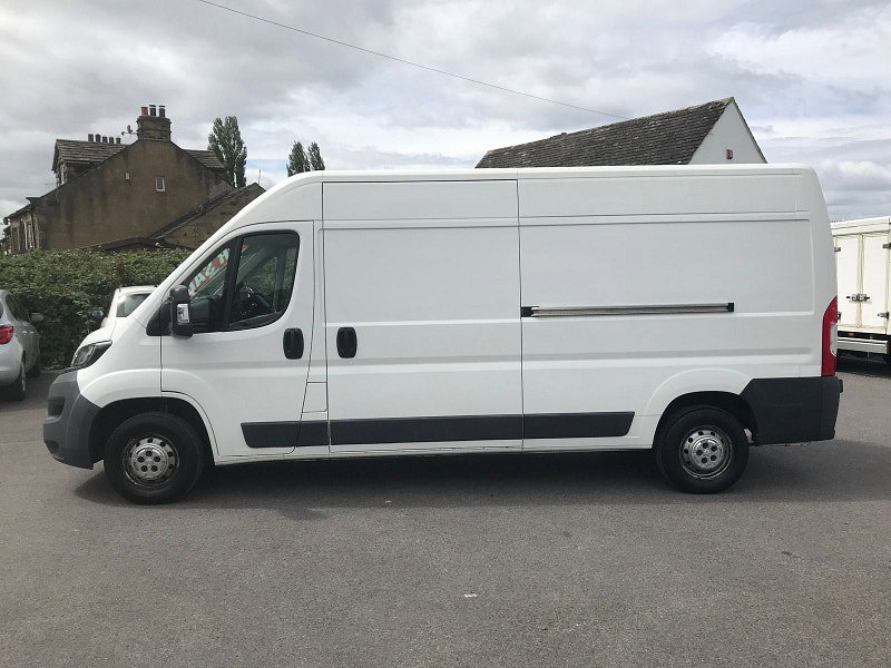 Peugeot Boxer 2.2L HDI 335 L3H2 P/V Diesel Manual Euro 5 (130 bhp) 5dr Manual 2026