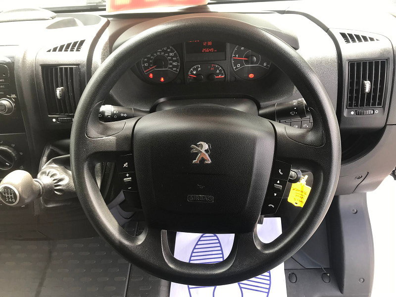 Peugeot Boxer 2.2L HDI 335 L3H2 P/V Diesel Manual Euro 5 (130 bhp) 5dr Manual 2026