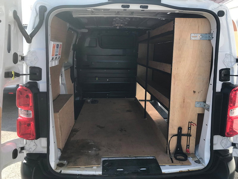 Peugeot Expert 1.5 BlueHDi 1000 Professional Premium Standard Panel Van 6dr Diesel Manual MWB Euro 6 (s/s) (100 bhp) 6dr Manual 2026