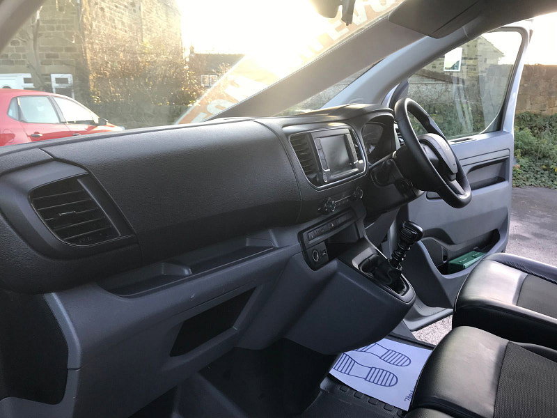 Peugeot Expert 1.6L Professional Standard Blue HDi  Diesel Manual Euro 6 (115 bhp) 5dr Manual 2026