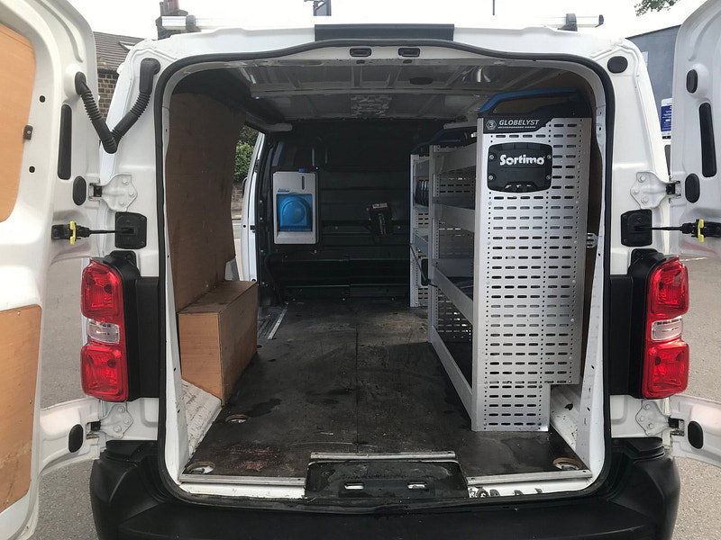 Peugeot Expert 2.0 BlueHDi 1400 Professional Long Panel Van 6dr Diesel Manual LWB Euro 6 (s/s) (120 ps) 6dr Manual 2026