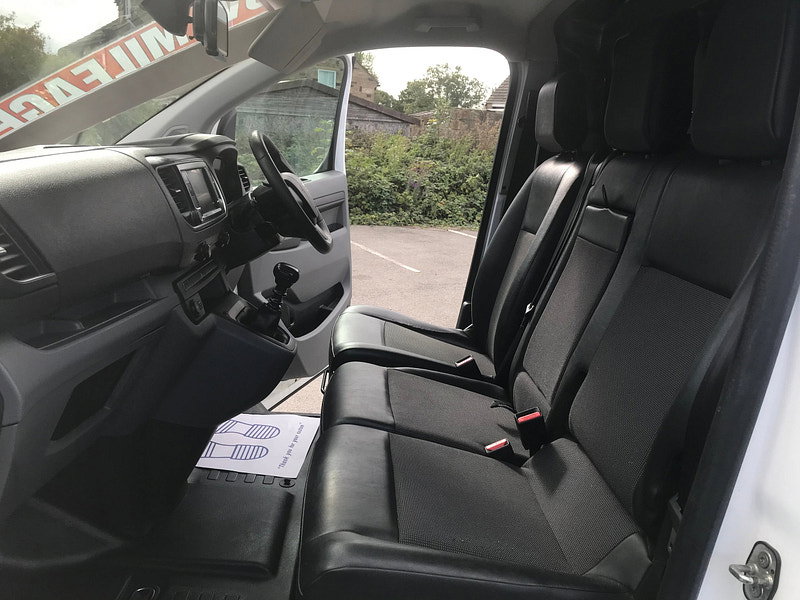 Peugeot Expert 2.0 BlueHDi 1400 Professional Long Panel Van 6dr Diesel Manual LWB Euro 6 (s/s) (120 ps) 6dr Manual 2026