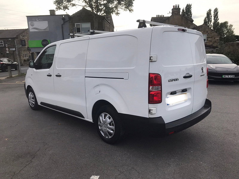 Peugeot Expert 2.0 BlueHDi 1400 Professional Long Panel Van 6dr Diesel Manual LWB Euro 6 (s/s) (120 ps) 6dr Manual 2026