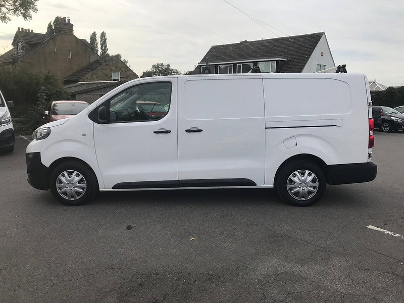 Peugeot Expert 2.0 BlueHDi 1400 Professional Long Panel Van 6dr Diesel Manual LWB Euro 6 (s/s) (120 ps) 6dr Manual 2026