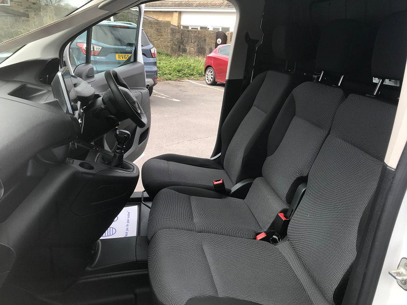 Peugeot Partner 1.5 BlueHDi 1000 Professional Premium + Standard Panel Van 5dr Diesel Manual SWB Euro 6 (s/s) (100 bhp) 5dr Manual 2026