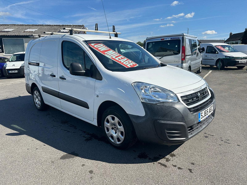 Peugeot Partner 1.6L BLUE HDI SE L2 750 Diesel Manual Euro 5 (100 bhp) 6dr Manual 2026