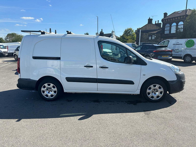 Peugeot Partner 1.6L BLUE HDI SE L2 750 Diesel Manual Euro 5 (100 bhp) 6dr Manual 2026