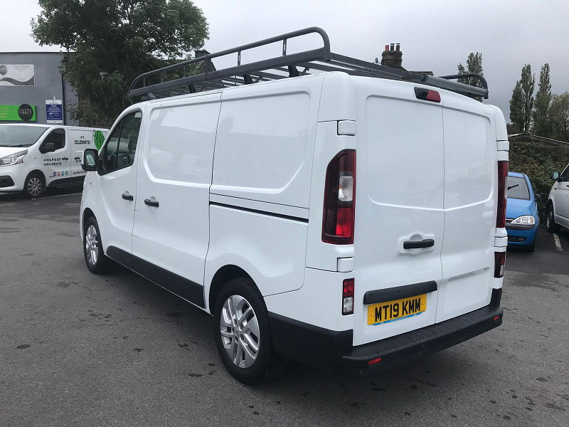 Renault Trafic 1.6L SL27 SPORT NAV DCI Diesel Manual Euro 6 (120 bhp) 5dr Manual 2026