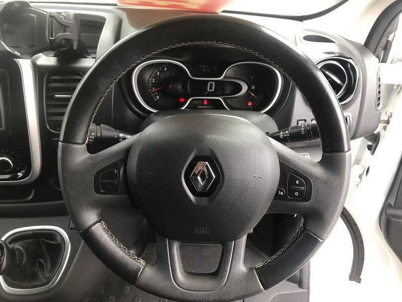 Renault Trafic 2.0L SL28 Sport Energy dCi Diesel Manual Euro 6 (120 bhp) 5dr Manual 2026