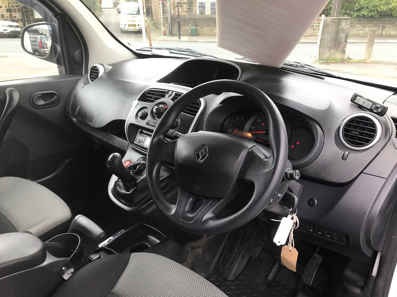 Renault Kangoo Maxi 1.5L LL21 Business+ Energy dCi Diesel Manual Euro 6 (90 bhp) 6dr Manual 2026