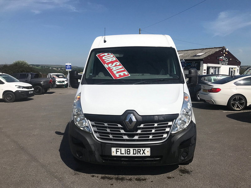 Renault Master 2.3 dCi 35 Business Panel Van 5dr Diesel Manual FWD LWB Medium Roof Euro 6 (130 ps) 5dr Manual 2026