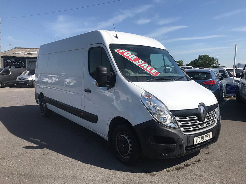 Renault Master 2.3 dCi 35 Business Panel Van 5dr Diesel Manual FWD LWB Medium Roof Euro 6 (130 ps) 5dr Manual 2026