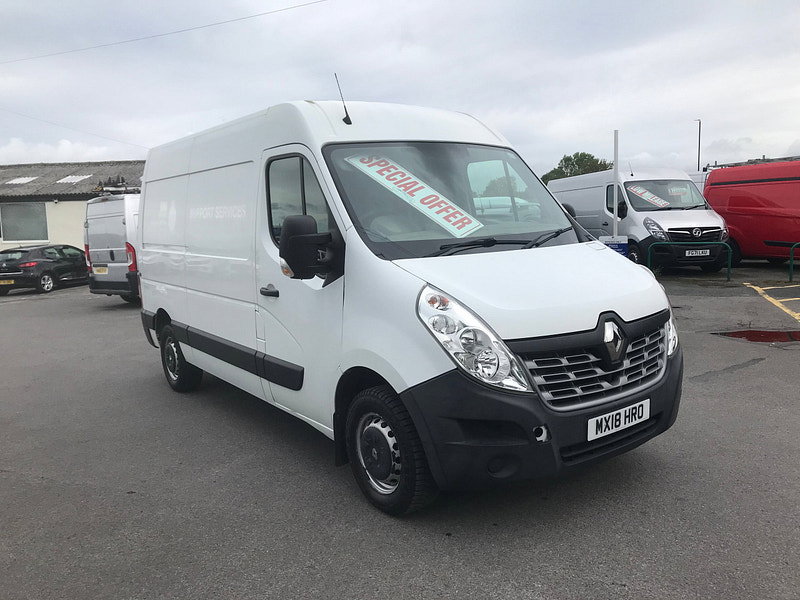 Renault Master 2.3 dCi 35 Business Panel Van 5dr Diesel Manual FWD MWB Medium Roof Euro 6 (130 ps) 5dr Manual 2026