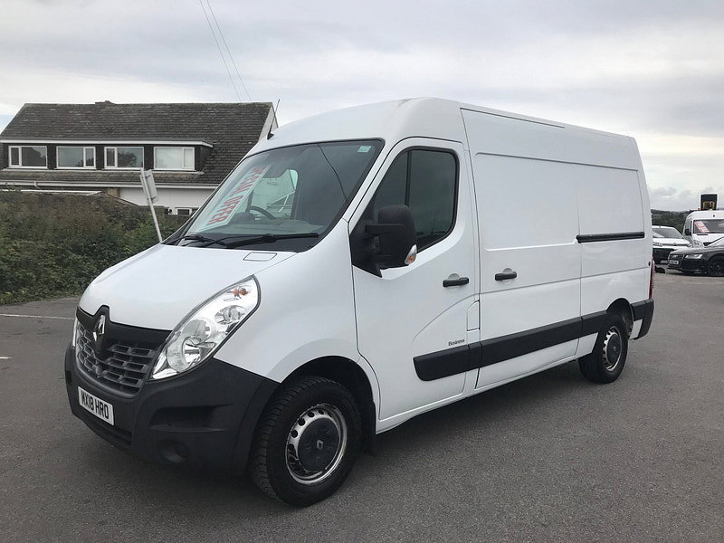 Renault Master 2.3 dCi 35 Business Panel Van 5dr Diesel Manual FWD MWB Medium Roof Euro 6 (130 ps) 5dr Manual 2026