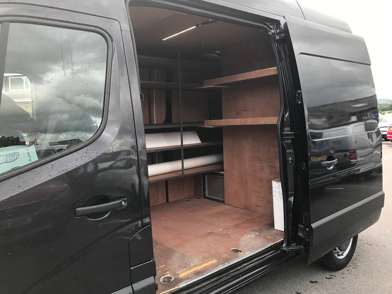 Renault Master 2.3 dCi ENERGY 35 Business Panel Van 5dr Diesel Manual FWD MWB High Roof Euro 6 (s/s) (145 bhp) 5dr Manual 2026
