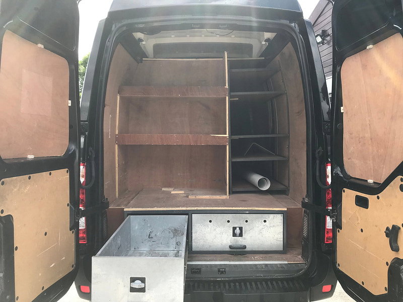 Renault Master 2.3 dCi ENERGY 35 Business Panel Van 5dr Diesel Manual FWD MWB High Roof Euro 6 (s/s) (145 bhp) 5dr Manual 2026