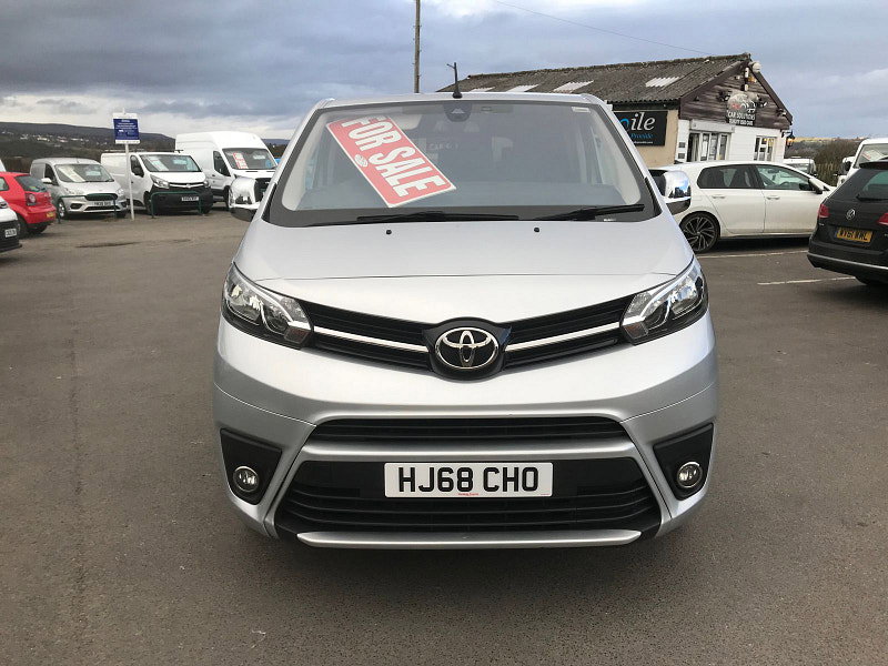 Toyota PROACE Verso 1.6L D-4D L1 SHUTTLE 5dr Diesel Manual Euro 6 (114 bhp) 6dr Manual 2026