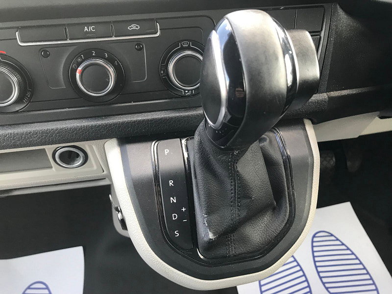 Volkswagen Transporter 2.0L T28 Highline TDI BlueMotion Technology Semi-Auto Diesel Semi Automatic Euro 6 (147 bhp) 5dr Semi Automatic 2026