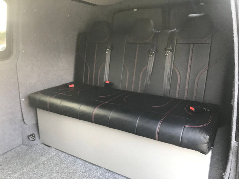 Volkswagen Transporter 2.0L T28 Highline TDI BlueMotion Technology Semi-Auto Diesel Semi Automatic Euro 6 (147 bhp) 5dr Semi Automatic 2026
