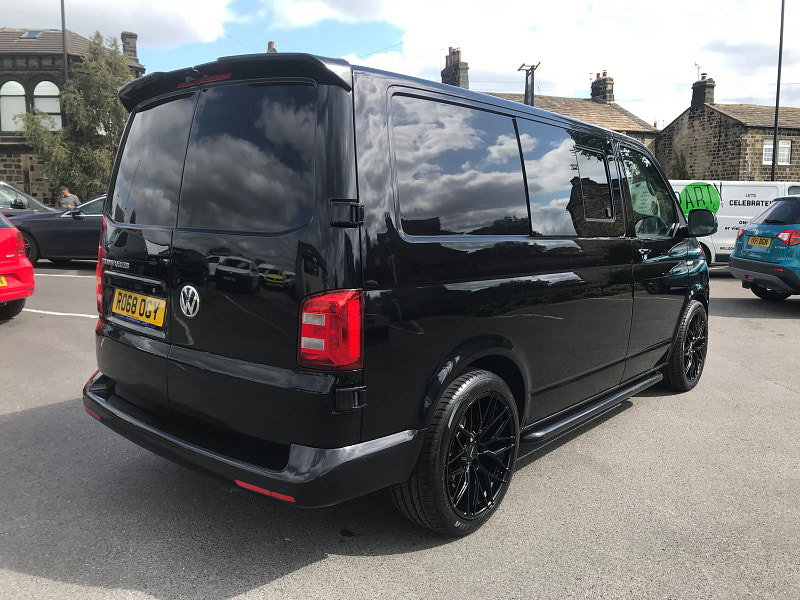 Volkswagen Transporter 2.0L T28 Highline TDI BlueMotion Technology Semi-Auto Diesel Semi Automatic Euro 6 (147 bhp) 5dr Semi Automatic 2026