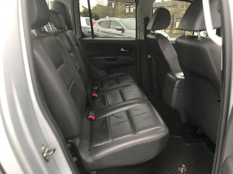 Volkswagen Amarok 2.0L DC TDI HIGHLINE 4MOTION Diesel Manual Euro 5 (178 bhp) 4dr Manual 2026