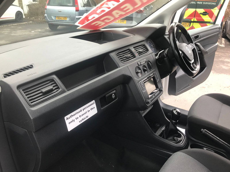 Volkswagen Caddy 2.0L C20 TDI STARTLINE Diesel Manual Euro 6 (101 bhp) 5dr Manual 2026