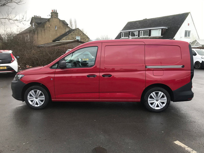 Volkswagen Caddy 2.0L Maxi C20 Commerce TDI Diesel Manual Euro 6 (101 bhp) 6dr Manual 2026